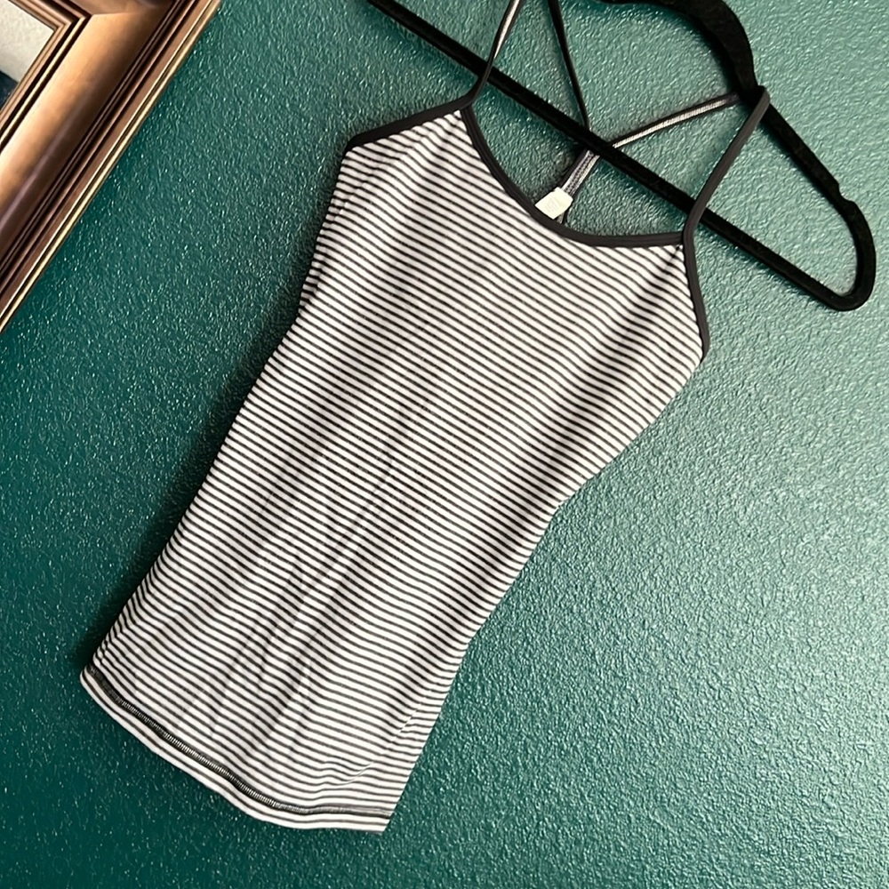 Like new lululemon size 4 Y tank